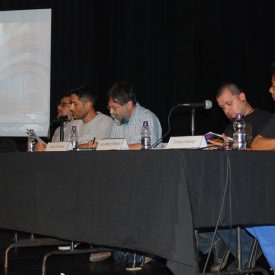 Fotografía de la mesa redonda "Narrativas del Hip Hop" que se llevó a cabo el 29 de mayo de 2015 como parte del encuentro internacional Danza Urbana Generación Hip Hop realizado en el Centro Nacional de las Artes.
