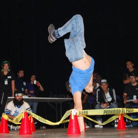 Fotografía de la batalla Octágono que se llevó a cabo el 29 de mayo de 2015 como parte del encuentro internacional Danza Urbana Generación Hip Hop realizado en el Centro Nacional de las Artes.