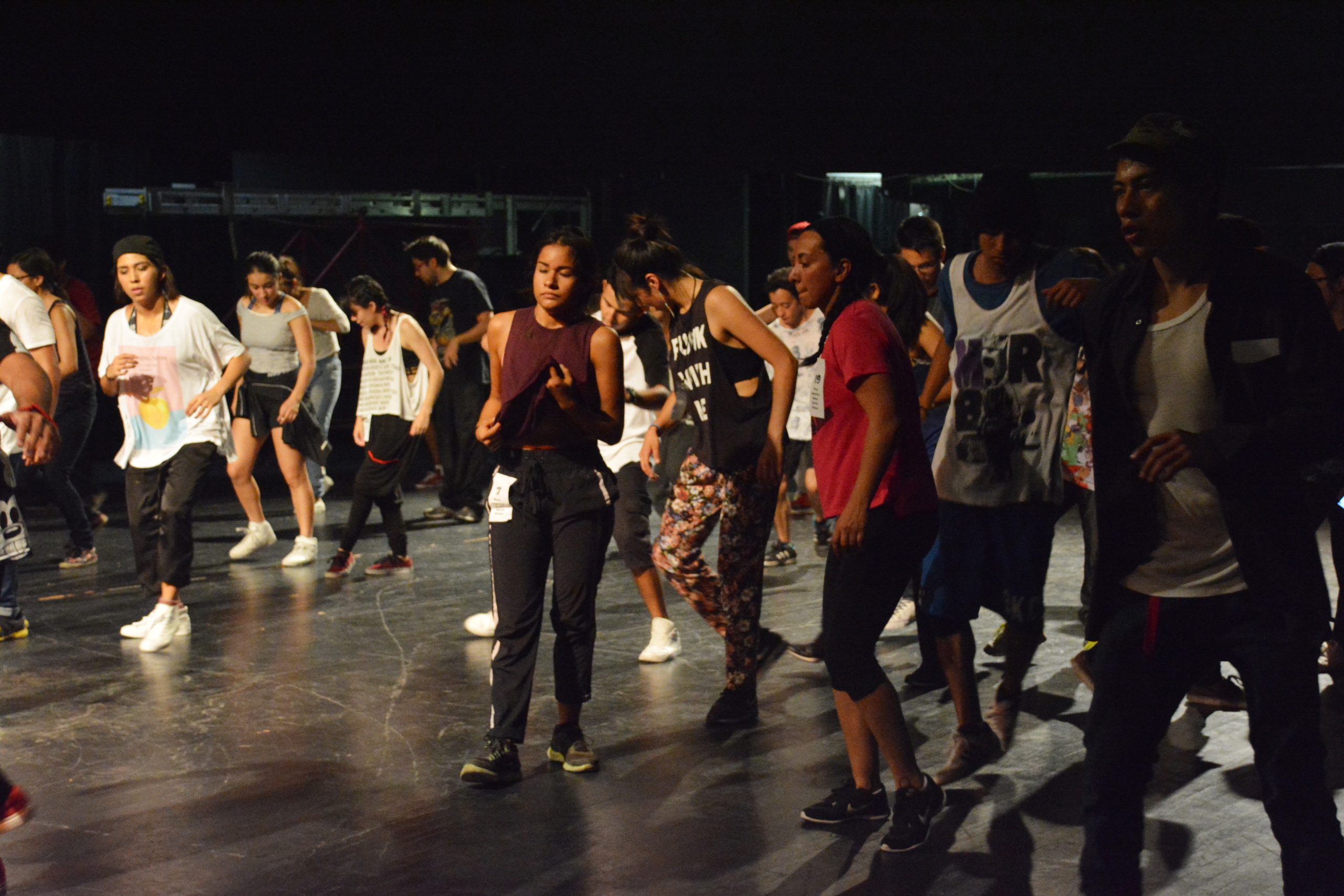 Fotografía de la clase magistral de House Spirit Rocker, encuentro internacional Danza Urbana Generación Hip Hop llevado a cabo en el Centro Nacional de las Artes del 27 al 29 de mayo de 2016.