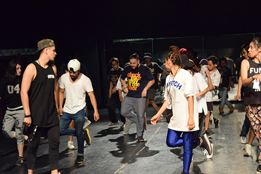 Fotografía de la clase magistral de House Spirit Rocker, encuentro internacional Danza Urbana Generación Hip Hop llevado a cabo en el Centro Nacional de las Artes del 27 al 29 de mayo de 2016.