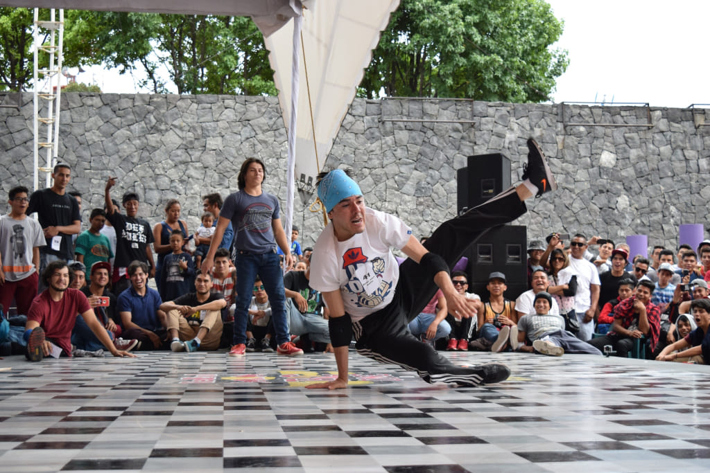 Fotografía de la Batalla Power move, encuentro internacional Danza Urbana Generación Hip Hop llevado a cabo en el Centro Nacional de las Artes del 27 al 29 de mayo de 2016.