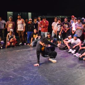 Fotografía de la Batalla Footwork, encuentro internacional Danza Urbana Generación Hip Hop llevado a cabo en el Centro Nacional de las Artes del 27 al 29 de mayo de 2016.