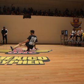 Fotografía del BC One Red Bull Cypher, en el encuentro internacional Danza Urbana Generación Hip Hop llevado a cabo en el Centro Nacional de las Artes del 27 al 29 de mayo de 2016.
