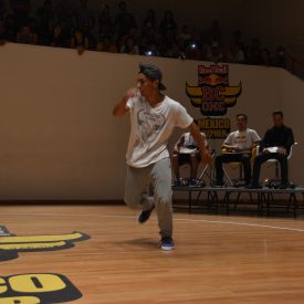 Fotografía del BC One Red Bull Cypher, en el encuentro internacional Danza Urbana Generación Hip Hop llevado a cabo en el Centro Nacional de las Artes del 27 al 29 de mayo de 2016.