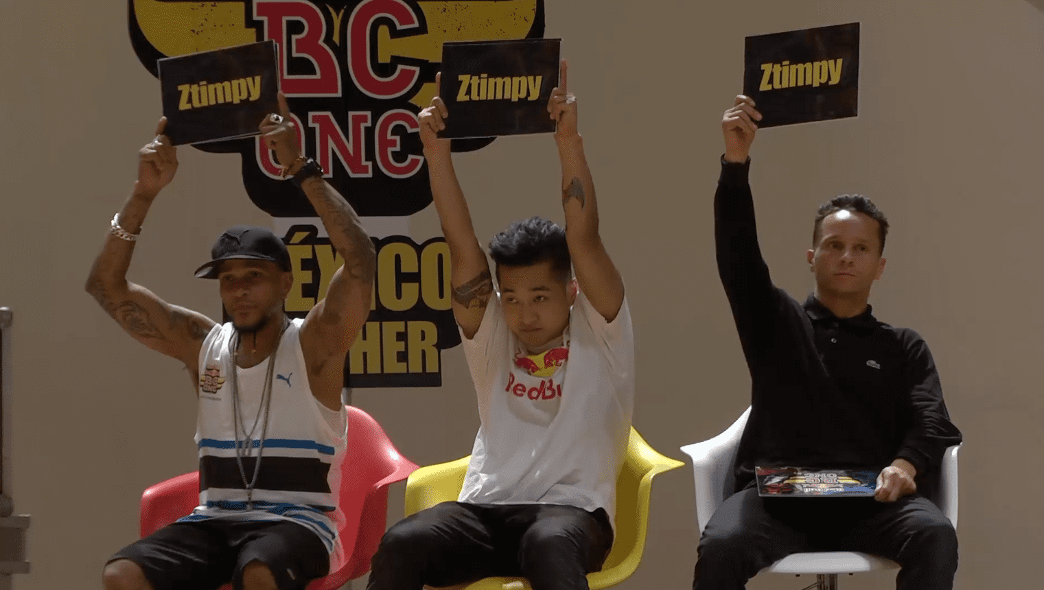 Fotografía del BC One Red Bull Cypher, en el encuentro internacional Danza Urbana Generación Hip Hop llevado a cabo en el Centro Nacional de las Artes del 27 al 29 de mayo de 2016.