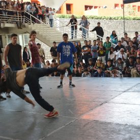 Fotografía de los preliminares de la Crewbattle en el encuentro internacional Danza Urbana Generación Hip Hop llevado a cabo en el Centro Nacional de las Artes del 27 al 29 de mayo de 2016.