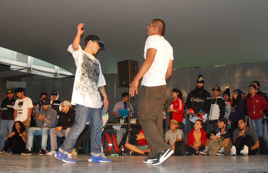 Fotografía de la Batalla House que se llevó a cabo el 30 de mayo de 2015 como parte del encuentro internacional Danza Urbana Generación Hip Hop realizado en el Centro Nacional de las Artes.