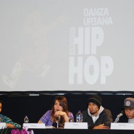 Fotografía de la mesa redonda “El Breaking en México: retos y perspectivas” que se llevó a cabo el 30 de mayo de 2015 como parte del encuentro internacional Danza Urbana Generación Hip Hop realizado en el Centro Nacional de las Artes.