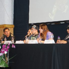 Fotografía de la mesa redonda “El Breaking en México: retos y perspectivas” que se llevó a cabo el 30 de mayo de 2015 como parte del encuentro internacional Danza Urbana Generación Hip Hop realizado en el Centro Nacional de las Artes.