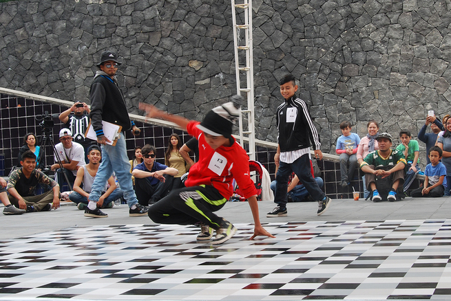 Fotografía de la Batalla Kids que se llevó a cabo el 30 de mayo de 2015 como parte del encuentro internacional Danza Urbana Generación Hip Hop realizado en el Centro Nacional de las Artes.