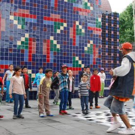Fotografía de la clase magistral "Kids. Hip Hop" que se llevó a cabo el 31 de mayo de 2015 como parte del encuentro internacional Danza Urbana Generación Hip Hop realizado en el Centro Nacional de las Artes.